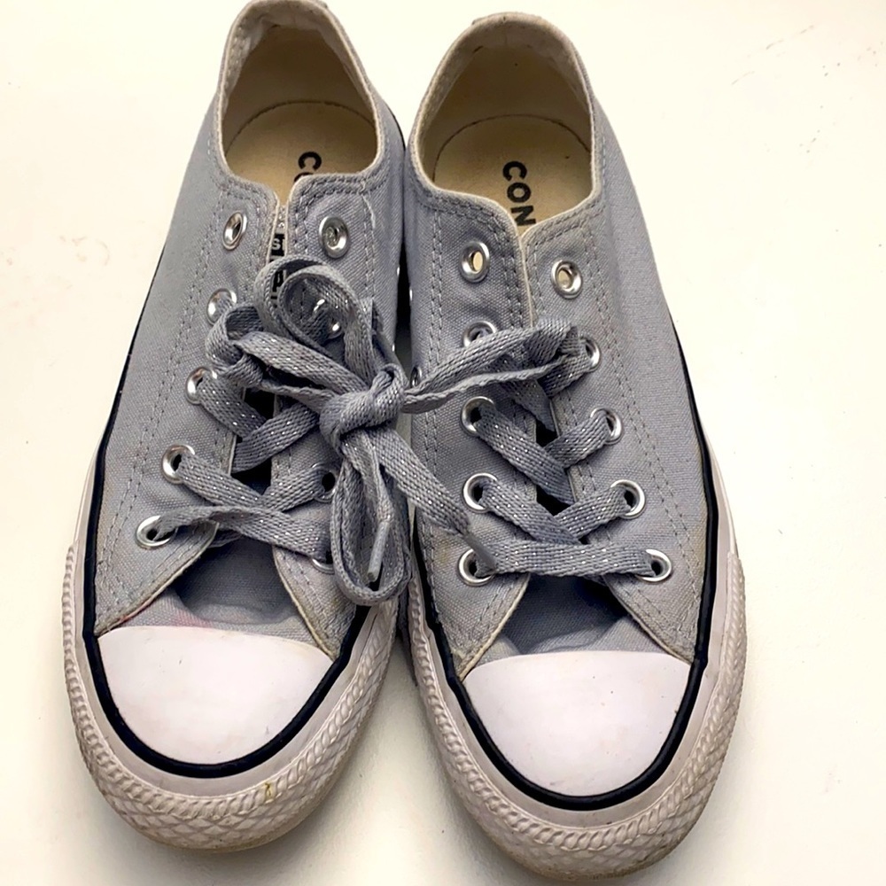 Women’s Gray Glitter Converse Low Top All Stars Size 6